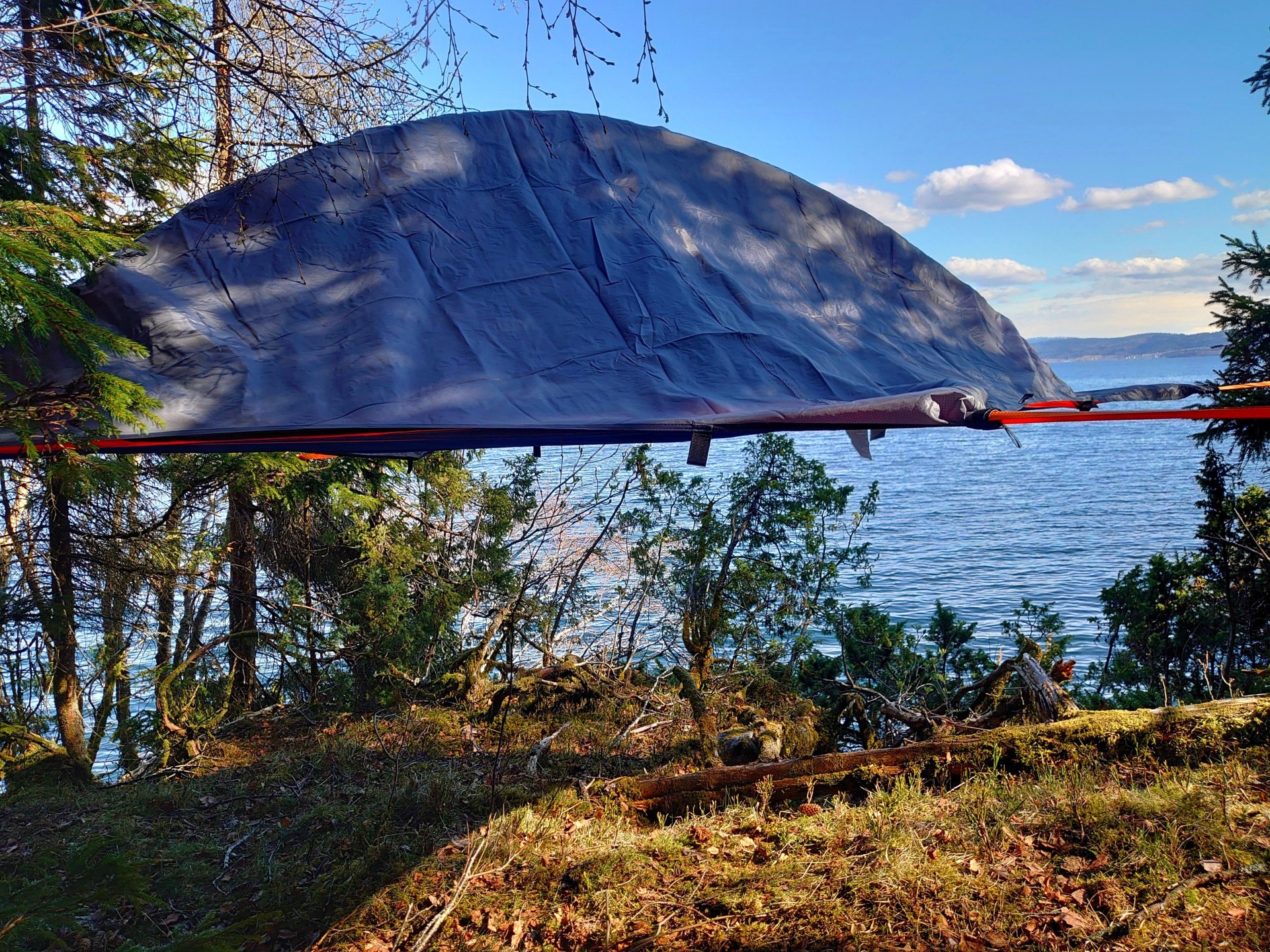 Smiberget floating tent